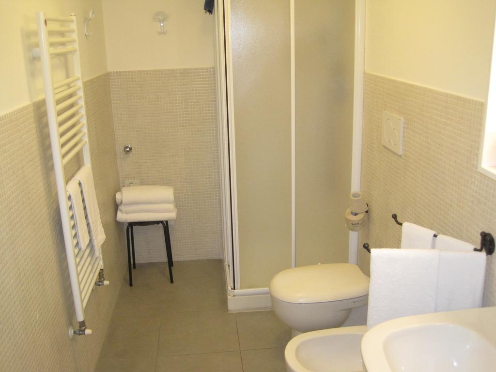 Colombo Apartments Sanremo Pokoj fotografie